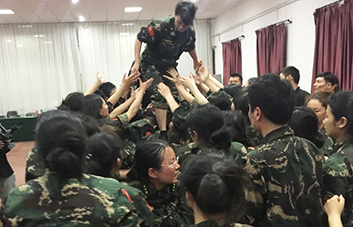 ΘƥRyԽ˱F(tun)L