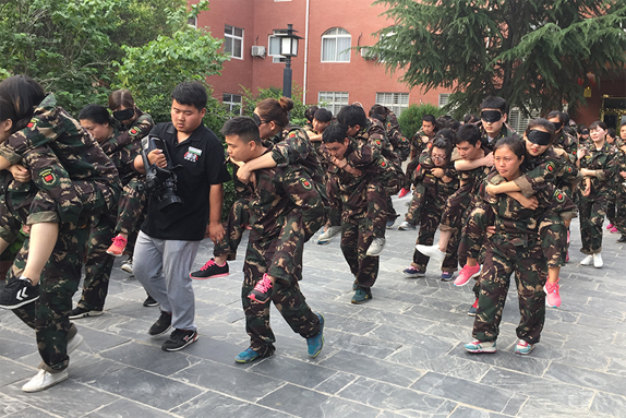 (jng)vDĥyw(yn)HF