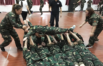 XƱOޣ@һ·҂AƯ